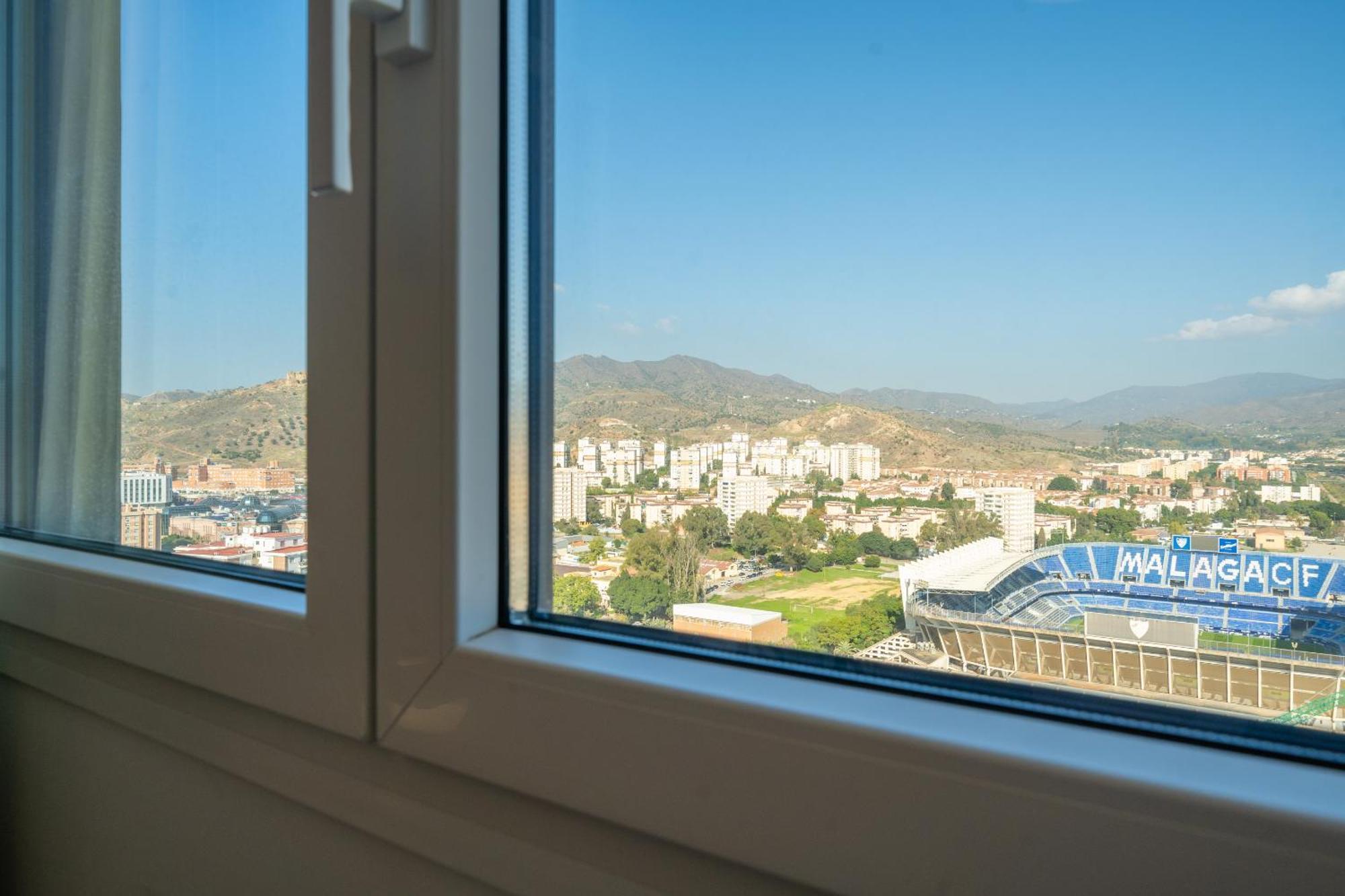 Xpce Urban 3 Malaga Skyline - Parking Free Málaga Exterior foto